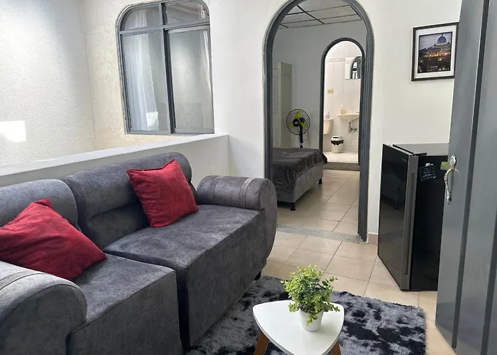 Habitacion Para Pareja Y Terraza